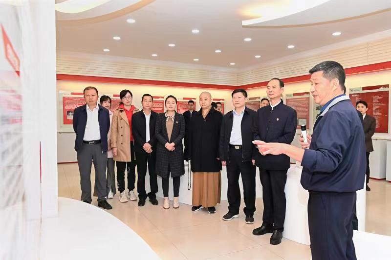 福建省人大常委會黨組書記、副主任雷春美和全國人大代表到順昌虹潤等地調(diào)研